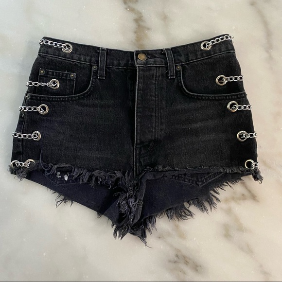 Carmar Pants - Carmar Chain Shorts